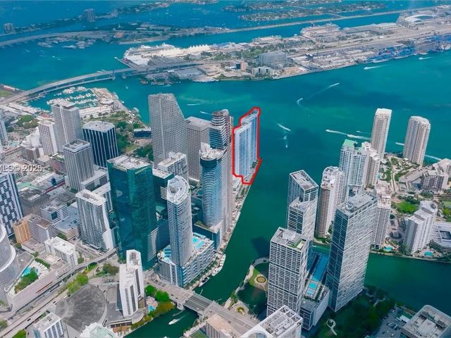 Apartment for sale  Unit #LPH 17 - photo 7266834