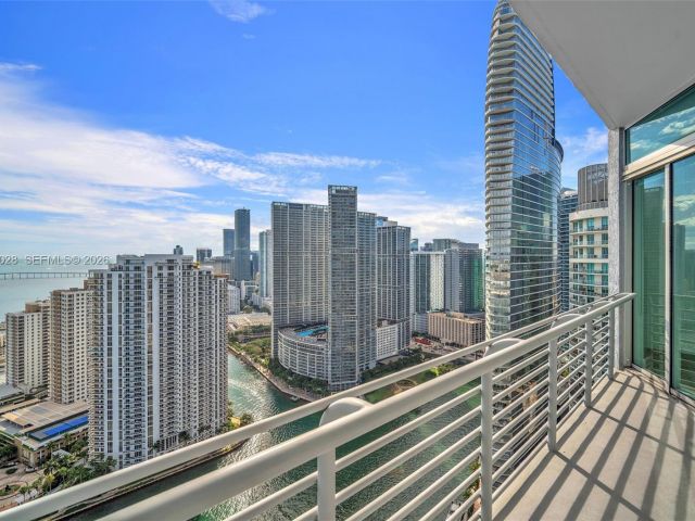 Apartment for sale  Unit #LPH 17 - photo 7266841