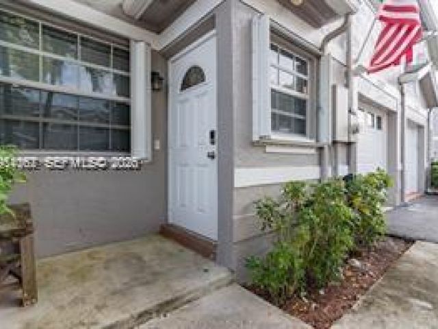 Home for rent at 12152 SW 49th Ct - photo 7430442