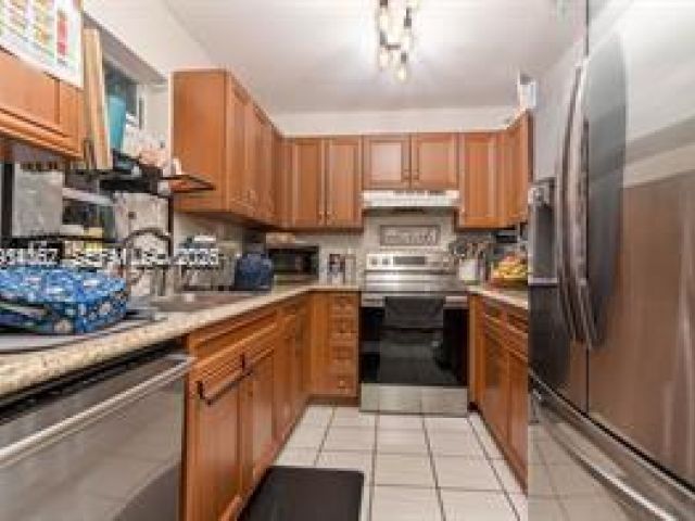 Home for rent at 12152 SW 49th Ct - photo 7430448