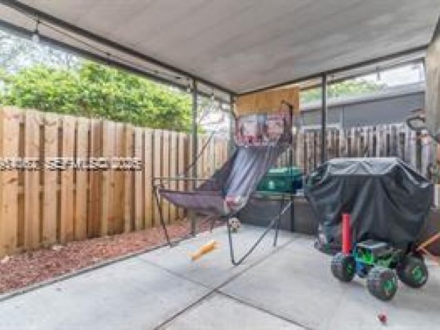 Home for rent at 12152 SW 49th Ct - photo 7430451