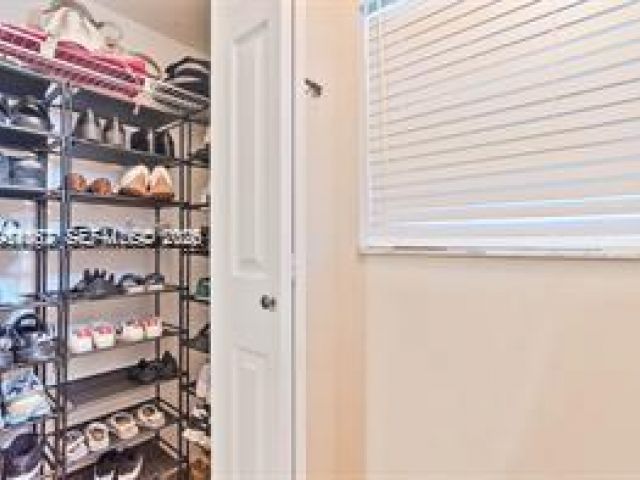 Home for rent at 12152 SW 49th Ct - photo 7430472