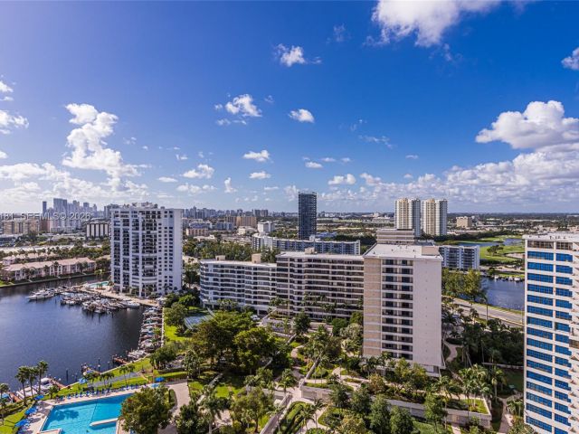 Apartment for sale  Unit #2315 - photo 7434084