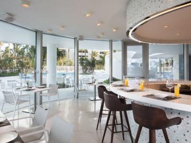 Apartment for rent  Unit #1402 - photo 7268868