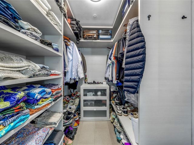 Apartment for sale  Unit #3309 - photo 7278878