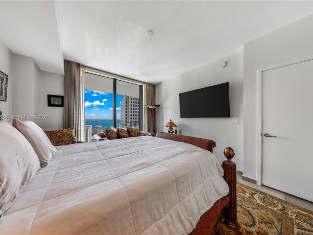 Apartment for sale  Unit #3309 - photo 7278883