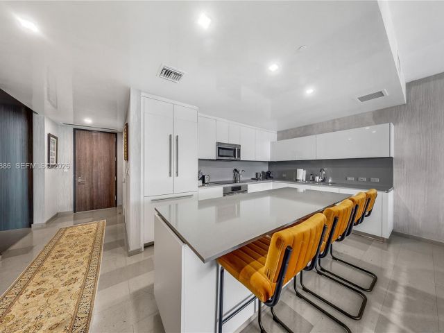 Apartment for sale  Unit #3309 - photo 7278890