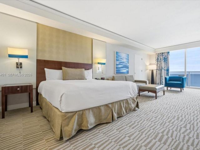 condo for sale in Sunny Isles Beach - 18001 Collins Ave 1111 - MondialRealty