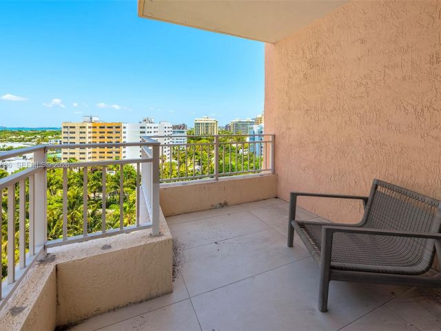 Apartment for rent  Unit #901 - photo 7267548