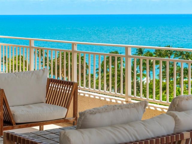 Apartment for rent  Unit #901 - photo 7267561