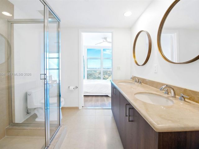 Apartment for sale  Unit #3904 - photo 7266537