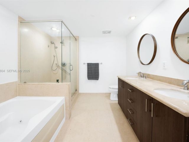 Apartment for sale  Unit #3904 - photo 7266543