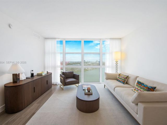 Apartment for sale  Unit #3904 - photo 7266548