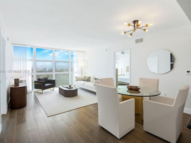 Apartment for sale  Unit #3904 - photo 7266557