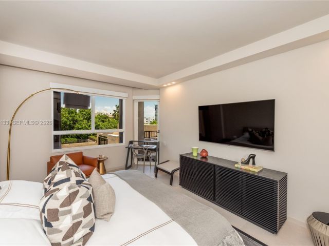 Apartment for rent  Unit #306 - photo 7267196