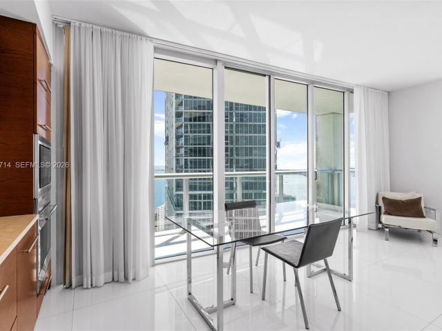 Apartment for sale  Unit #4410 - photo 7265975