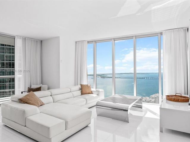 Apartment for sale  Unit #4410 - photo 7265979