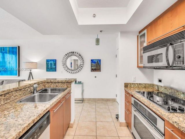 Apartment for sale  Unit #2310 - photo 7269907