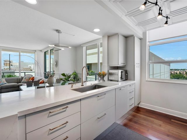 Apartment for sale  Unit #604 - photo 7268162