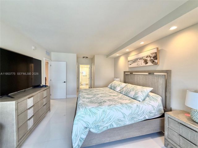 Apartment for rent  Unit #22P - photo 7269093