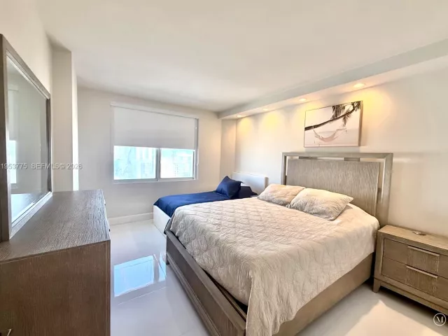 2-bedroom condo for rent in Hallandale Beach - 1985 S Ocean Dr 22P - MondialRealty