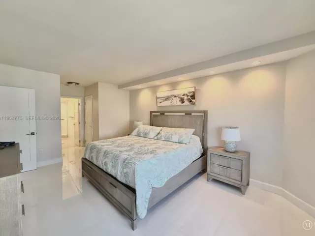 2-bedroom condo for rent in Hallandale Beach - 1985 S Ocean Dr 22P - MondialRealty