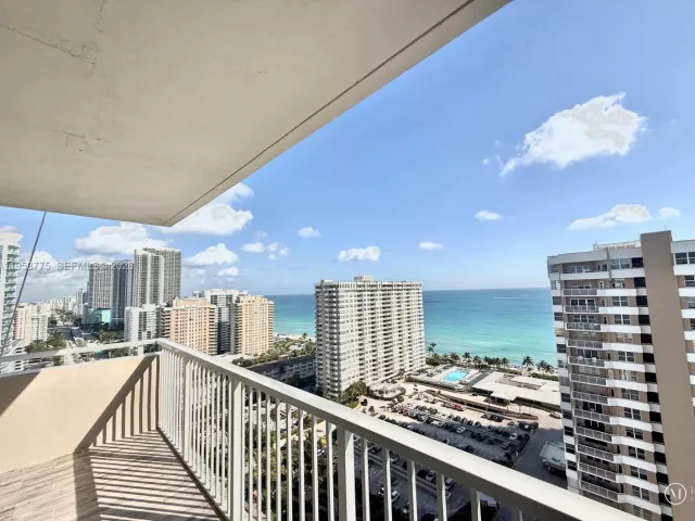 2-bedroom condo for rent in Hallandale Beach - 1985 S Ocean Dr 22P - MondialRealty
