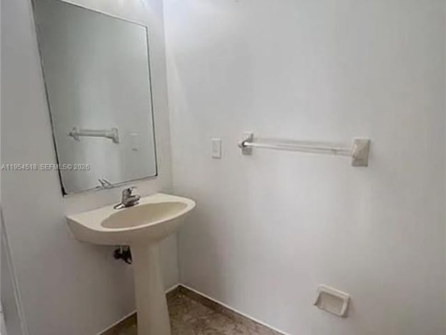 4-bedroom home for rent in Homestead - 13990 SW 260 th st 13990 - MondialRealty