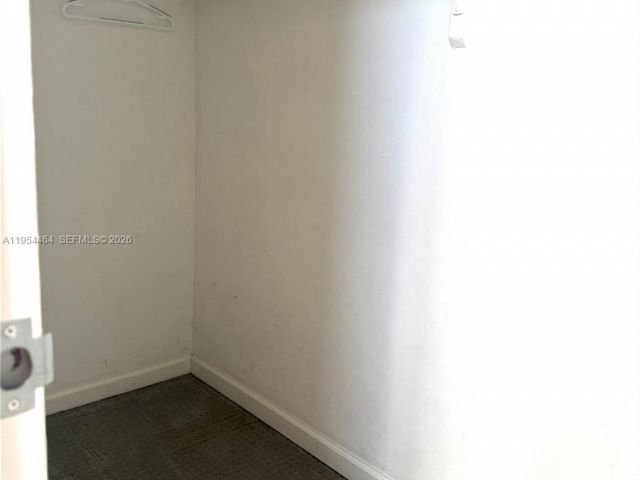 Apartment for rent  Unit #116 - photo 7466553