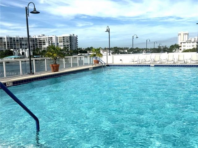 Apartment for rent  Unit #116 - photo 7466556