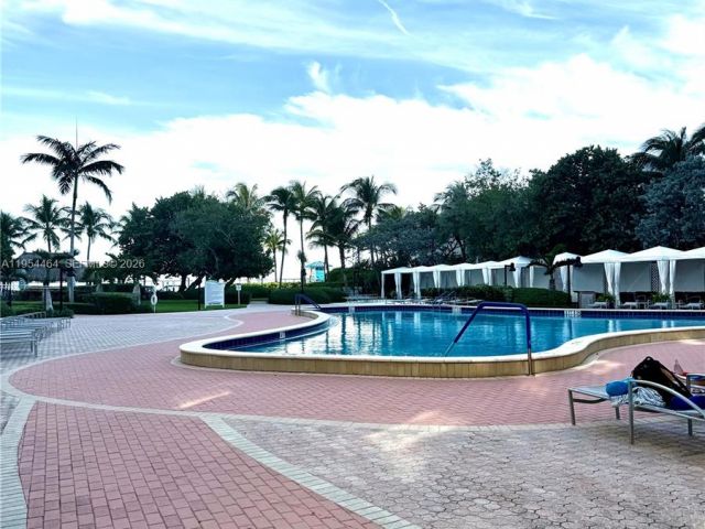 Apartment for rent  Unit #116 - photo 7466558