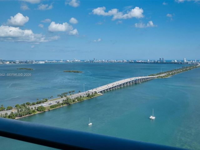 Apartment for sale  Unit #3605 - photo 7267805