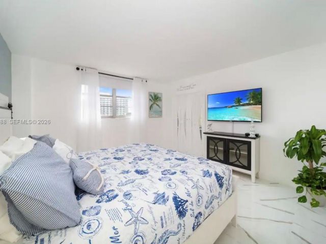 Apartment for rent  Unit #511 - photo 7432077