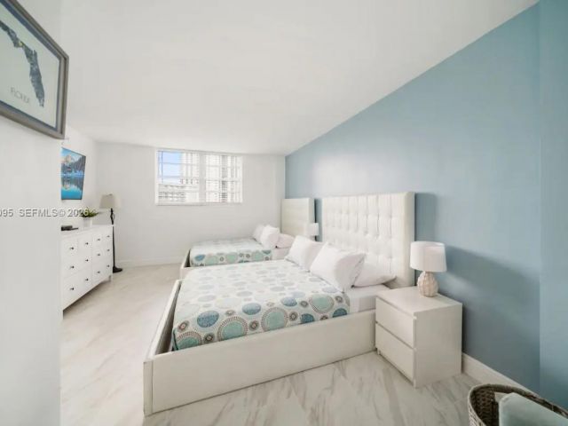 Apartment for rent  Unit #825 - photo 7267576