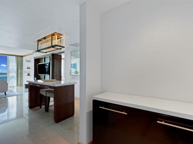 Apartment for sale  Unit #705 - photo 7269207