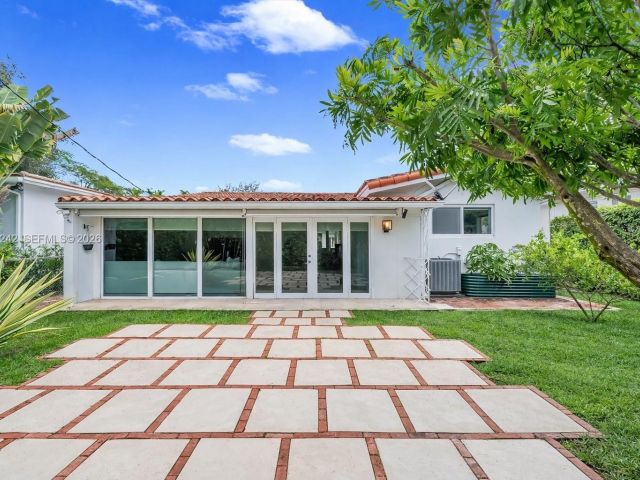 Home for sale at 1200 El Rado St - photo 7267676