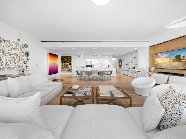 Apartment for rent  Unit # - photo 7269684