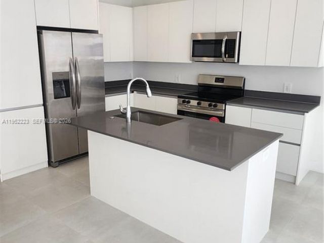 4-bedroom home for rent in Homestead - 18948 SW 344th Ter 18948 - MondialRealty