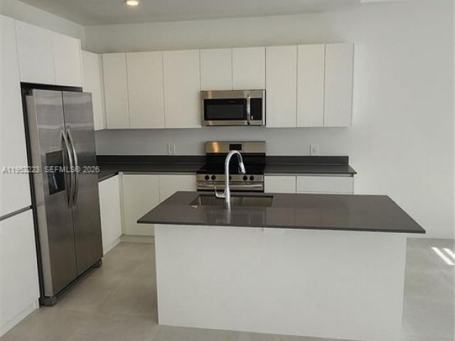 4-bedroom home for rent in Homestead - 18948 SW 344th Ter 18948 - MondialRealty