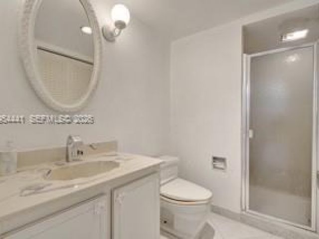 1-bedroom condo for sale in Hallandale Beach - 1865 S Ocean Dr 11J - MondialRealty
