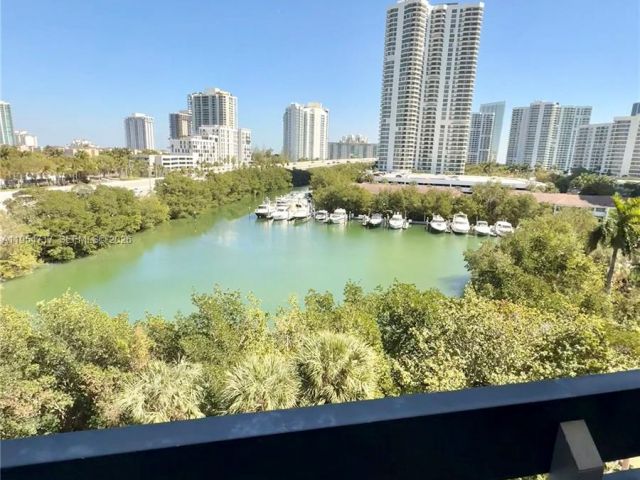 Apartment for sale  Unit #710 - photo 7428644