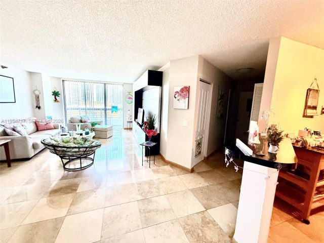 Apartment for sale  Unit #710 - photo 7428654