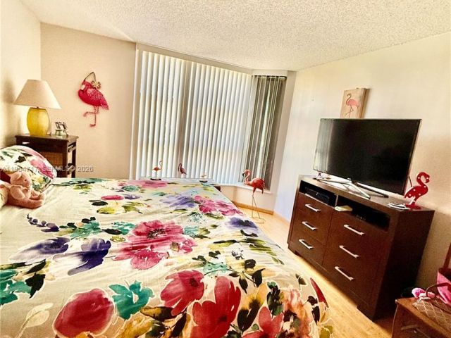 Apartment for sale  Unit #710 - photo 7428655