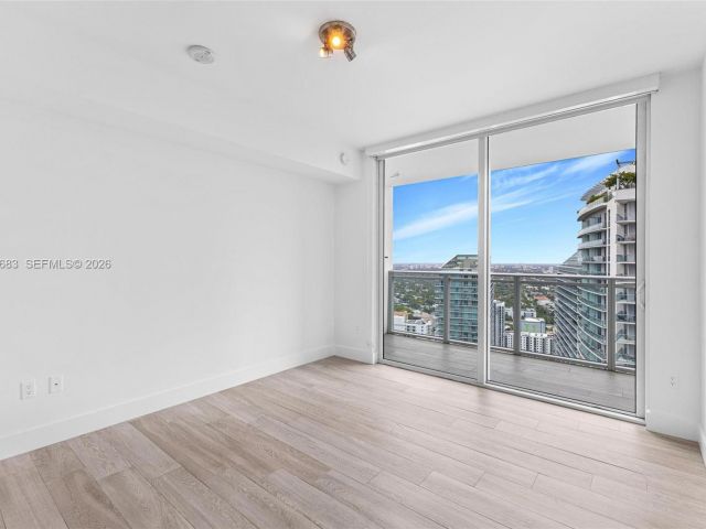 Apartment for sale  Unit #3909 - photo 7283842