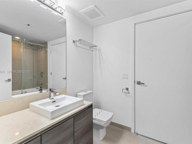 Apartment for sale  Unit #3909 - photo 7283843