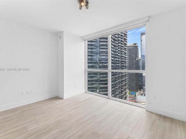 Apartment for sale  Unit #3909 - photo 7283846