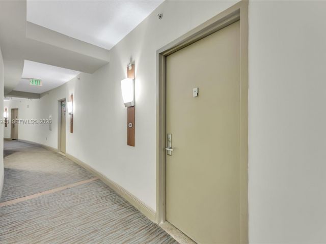 Apartment for sale  Unit #1407 - photo 7427748