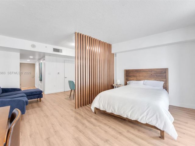 Apartment for sale  Unit #1407 - photo 7427757