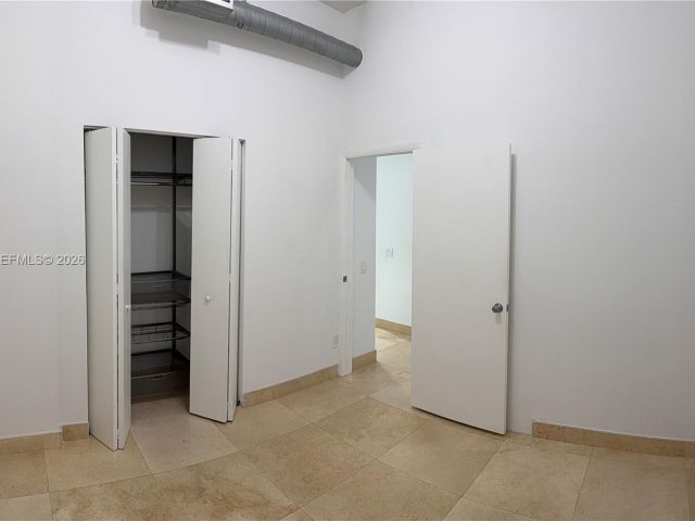 Apartment for rent  Unit #319 - photo 7433516