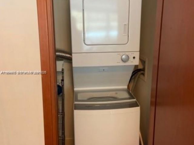 Apartment for sale  Unit #205 - photo 7278339